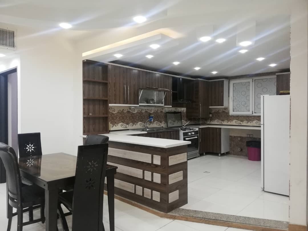 اجاره آپارتمان مبله در سرداران شیراز-طبقه اول