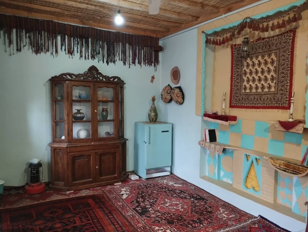 اجاره اقامتگاه بومگردی سنتی در فسیجان همدان - اتاق 3