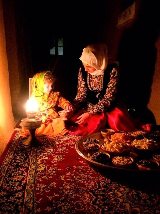 اجاره اتاق سنتی در ایور کاشمر - ریوش