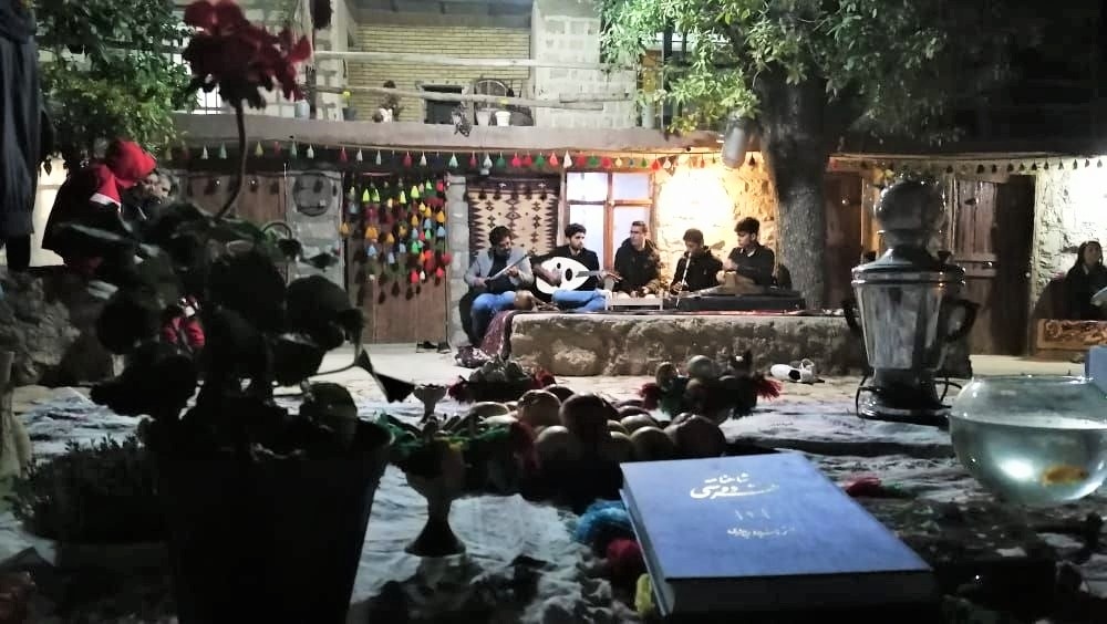 اجاره اتاق بومگردی در قلعه سرد دهدز 16 متری