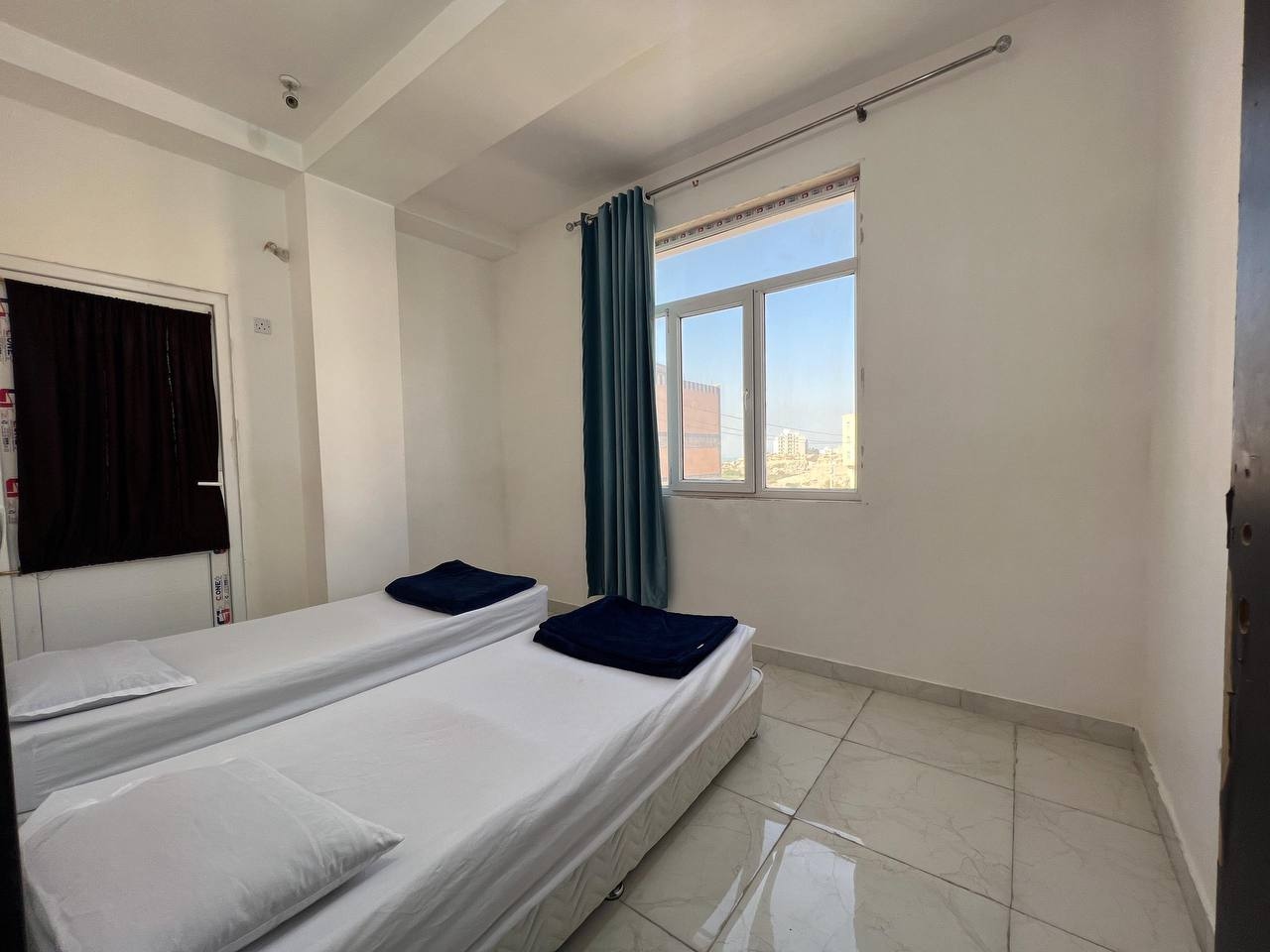 اجاره اپارتمان مبله در شهرک نریمان قشم- واحد 4