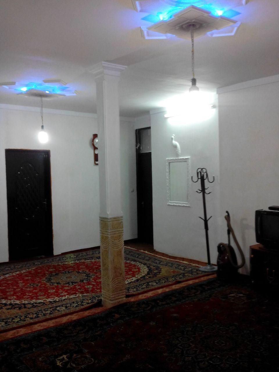 اجاره منزل مبله دو خوابه در حصار علی آباد همدان- طبقه اول