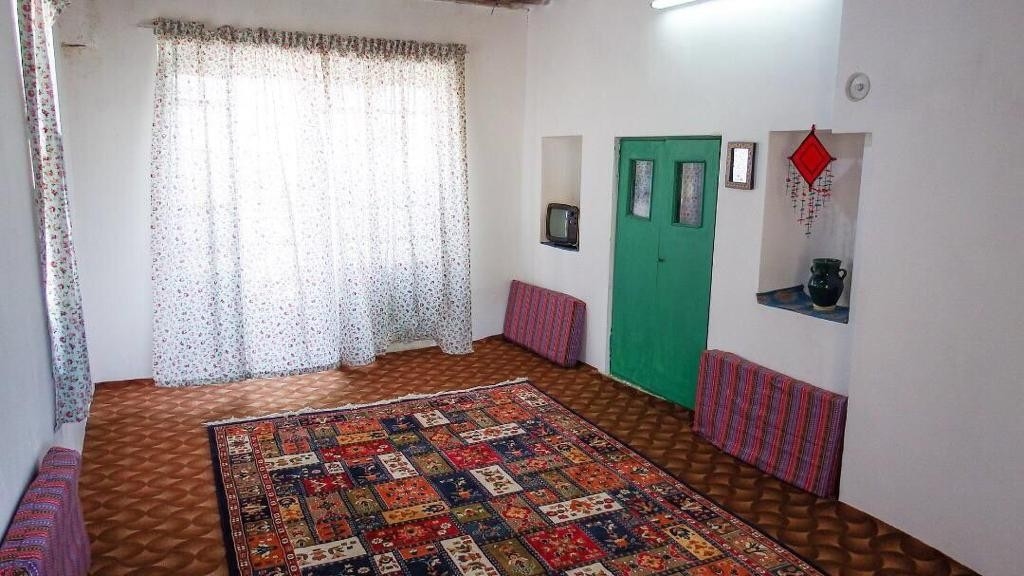 اجاره اتاق بومگردی در روستای درسجین ابهر - خوب