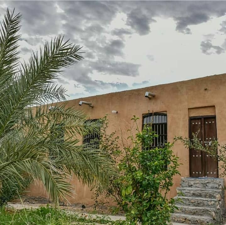 اجاره روزانه اتاق در روستا جبری خورموج - مجلسی