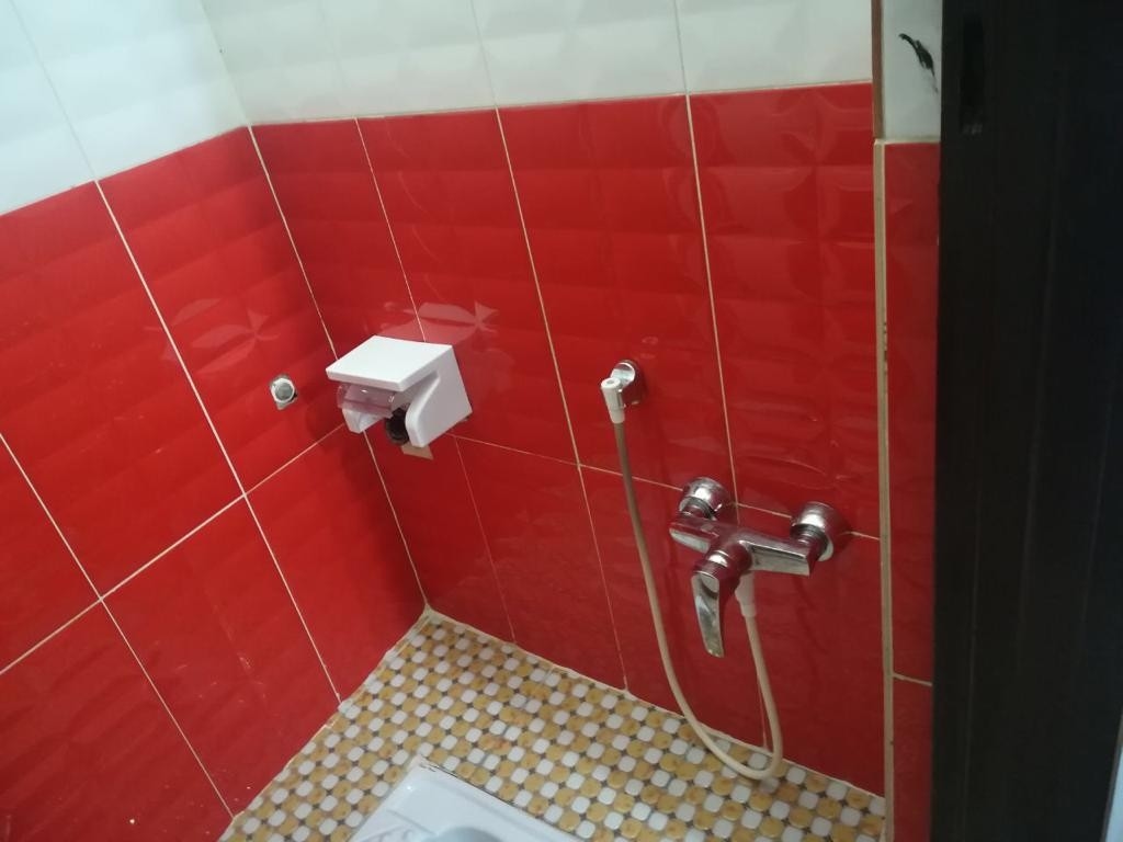 اجاره منزل مبله تک خواب طبقه ی اول در نهارخوران گرگان