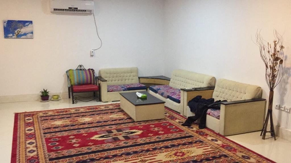 اجاره خانه باغ روستای نانگ بندرعباس