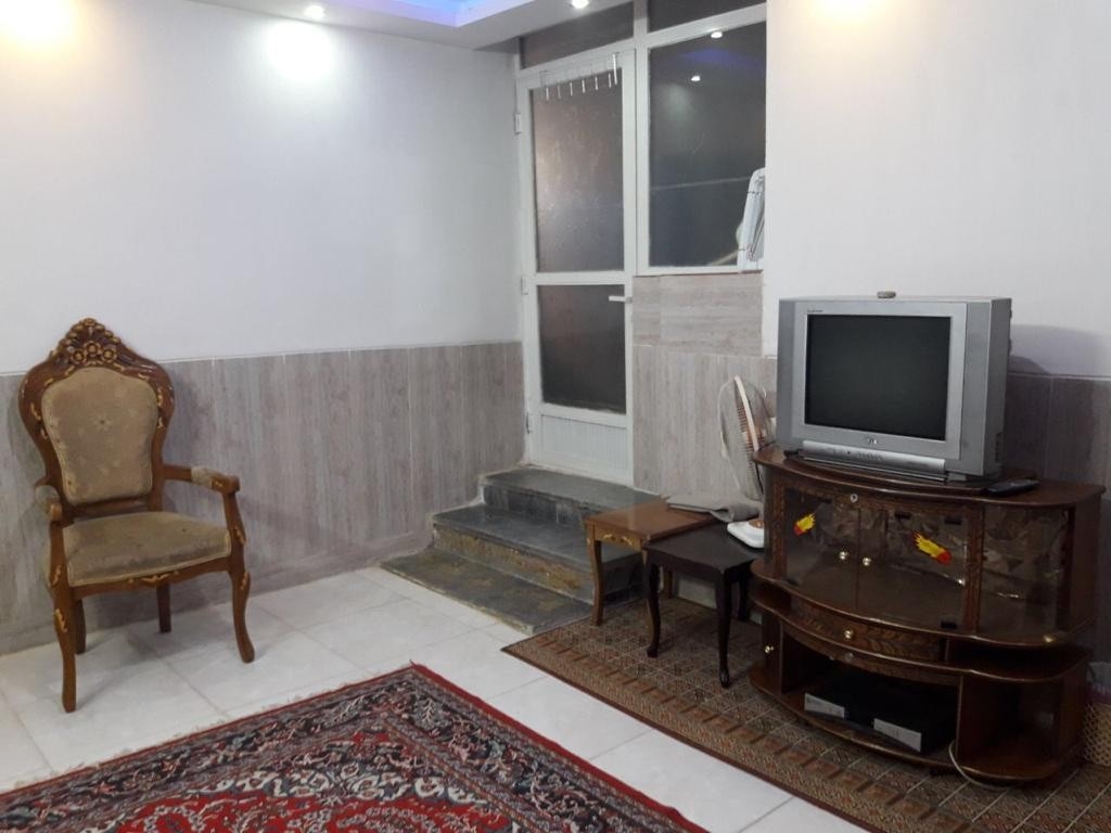 اجاره منزل مبله در لاله شمالی اصفهان-یک خوابه همکف