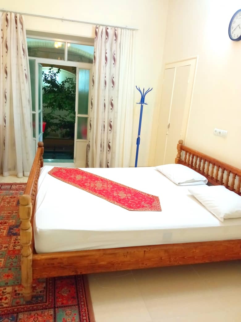 اجاره خانه سنتی در بعثت یزد - گلستان