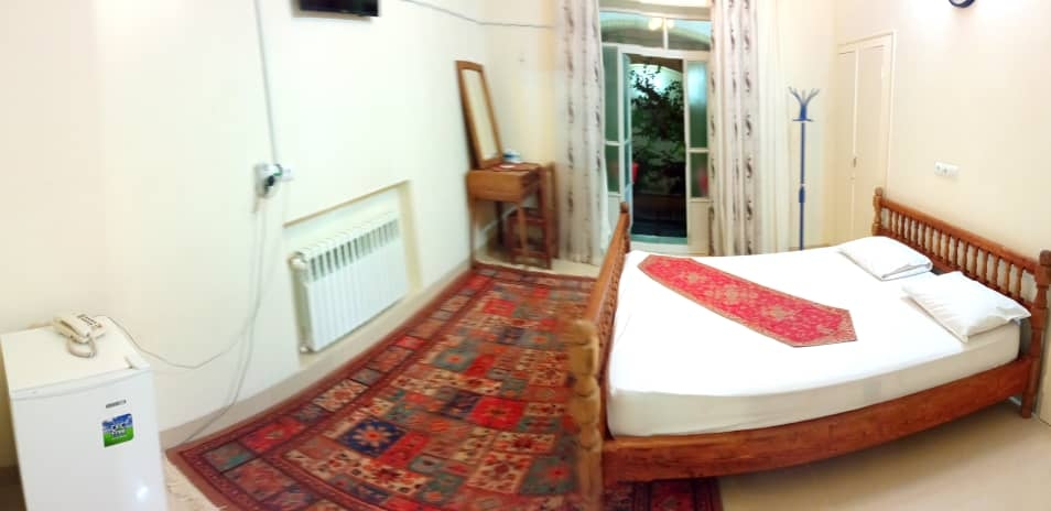 اجاره خانه سنتی در بعثت یزد - گلستان