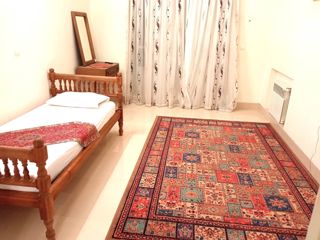 اجاره اتاق 3تخته سنتی در بعثت یزد - مهستان