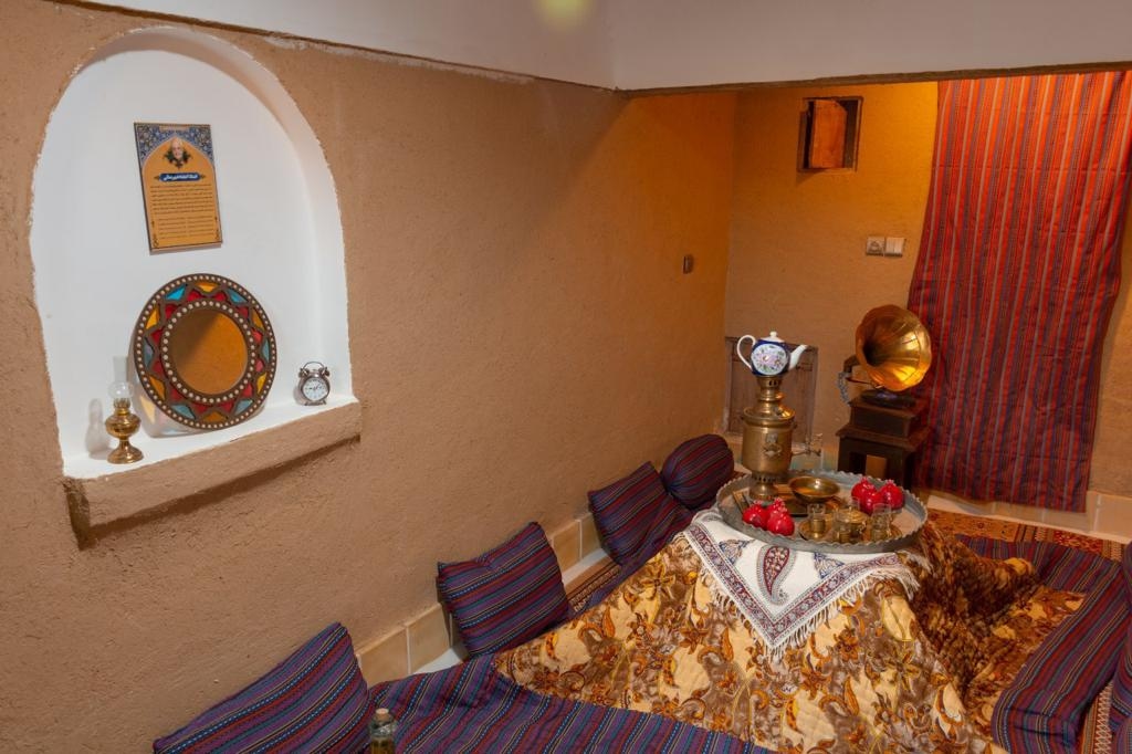 اجاره اقامتگاه بومگردی در شهرضا - اتاق3 چهارنفره