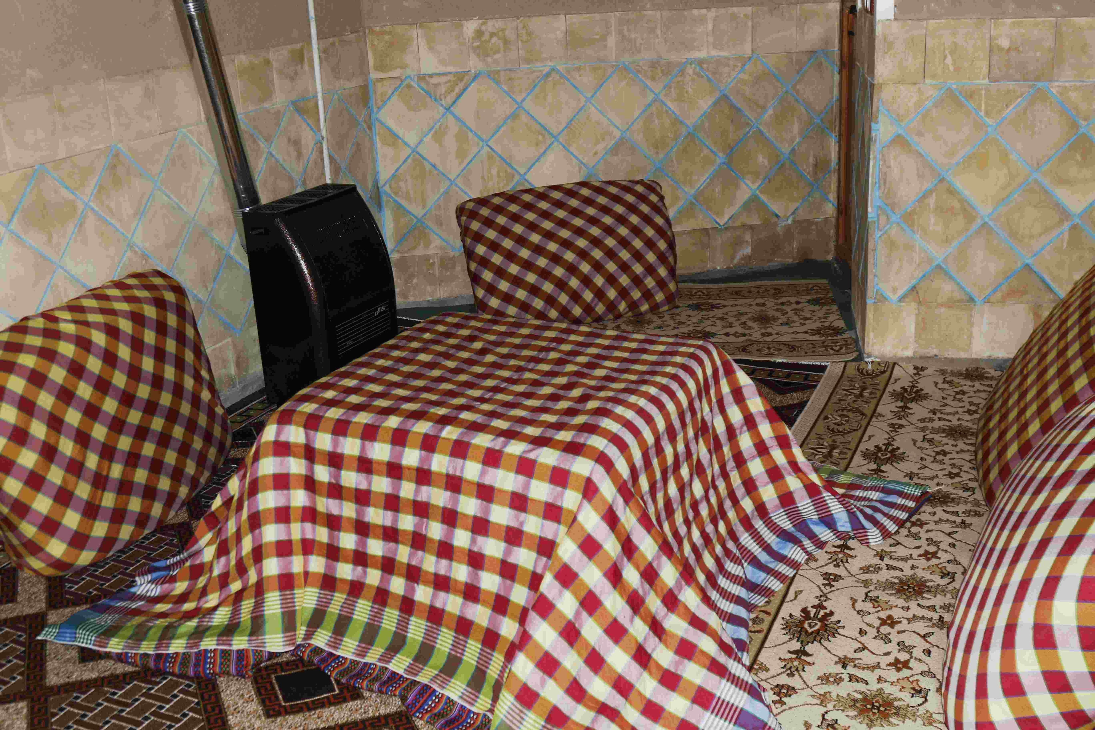 اجاره اقامتگاه بوم‌گردی در باغستان نطنز