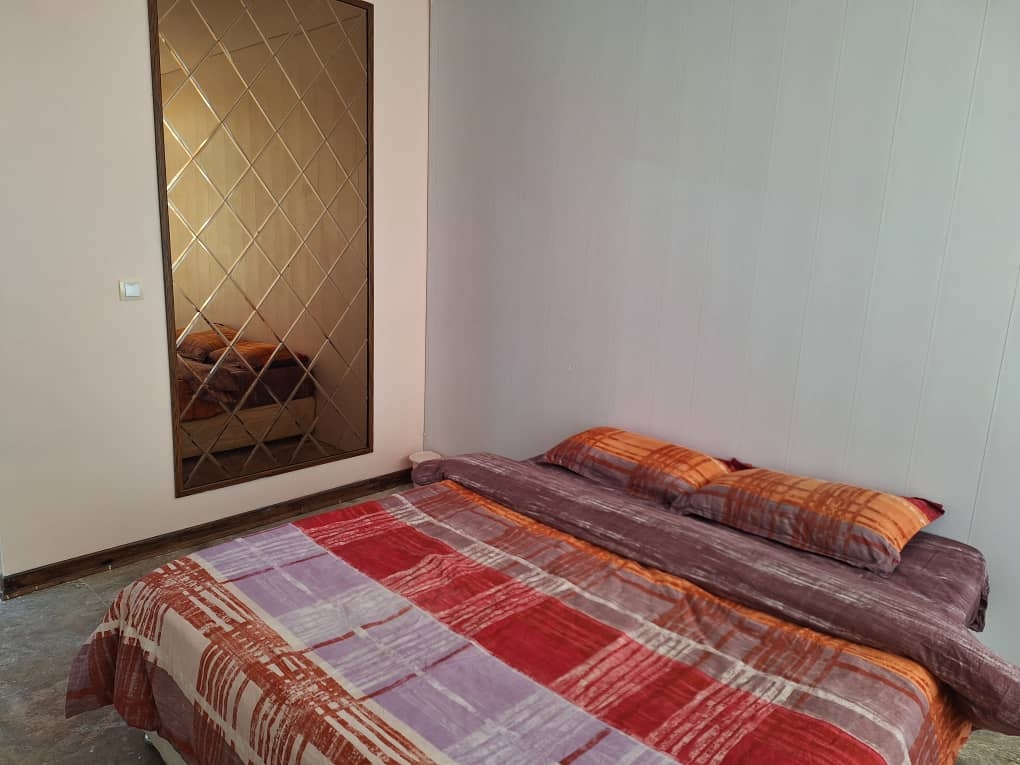 اجاره ویلا استخر رو باز در چهارباغ کرج