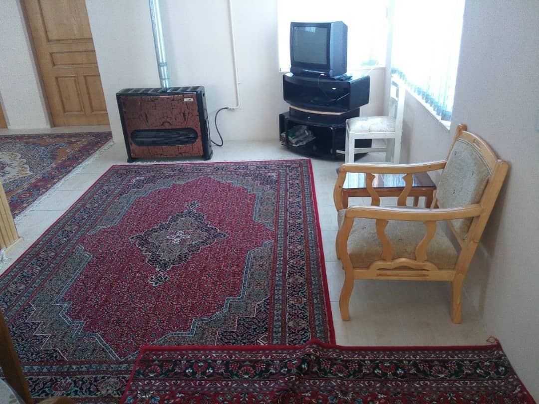 اجاره منزل مبله ویلایی خارج از دهکده چادگان - طبقه 1
