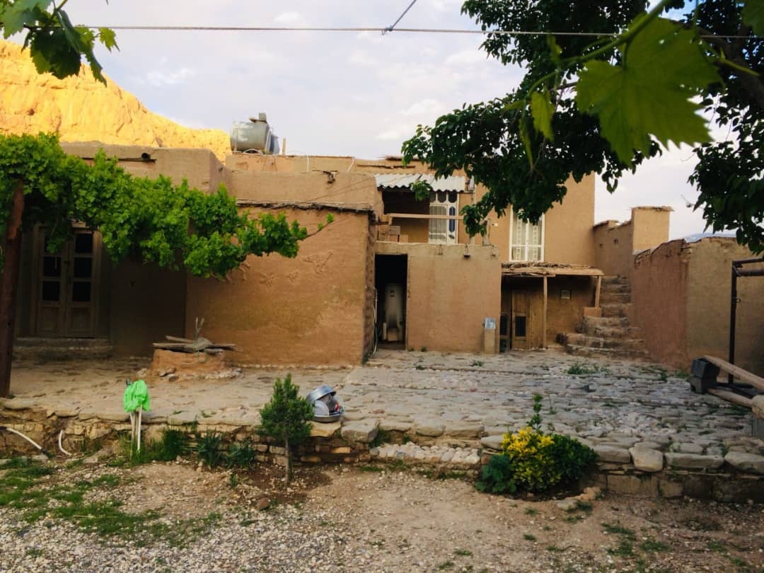 اجاره اتاق سنتی مستردار دهمورد بختگان - اتاق سه