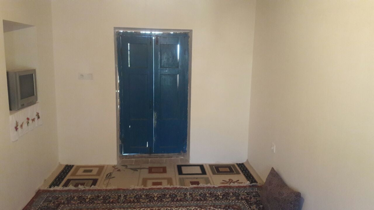 اجاره اتاق سنتی در روستای هدف گردشگری قلعه بالا بیارجمند - اتاق سرمرزی