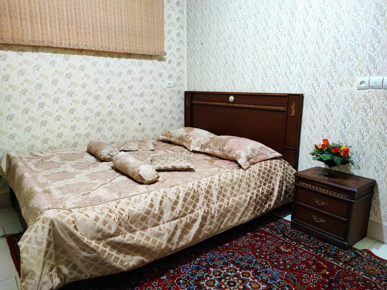 اجاره آپارتمان در لاهور اصفهان - لوکس سه خوابه