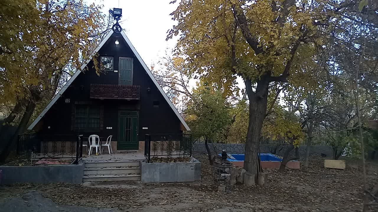 اجاره ویلا سوئیسی در روستای قاهان قم