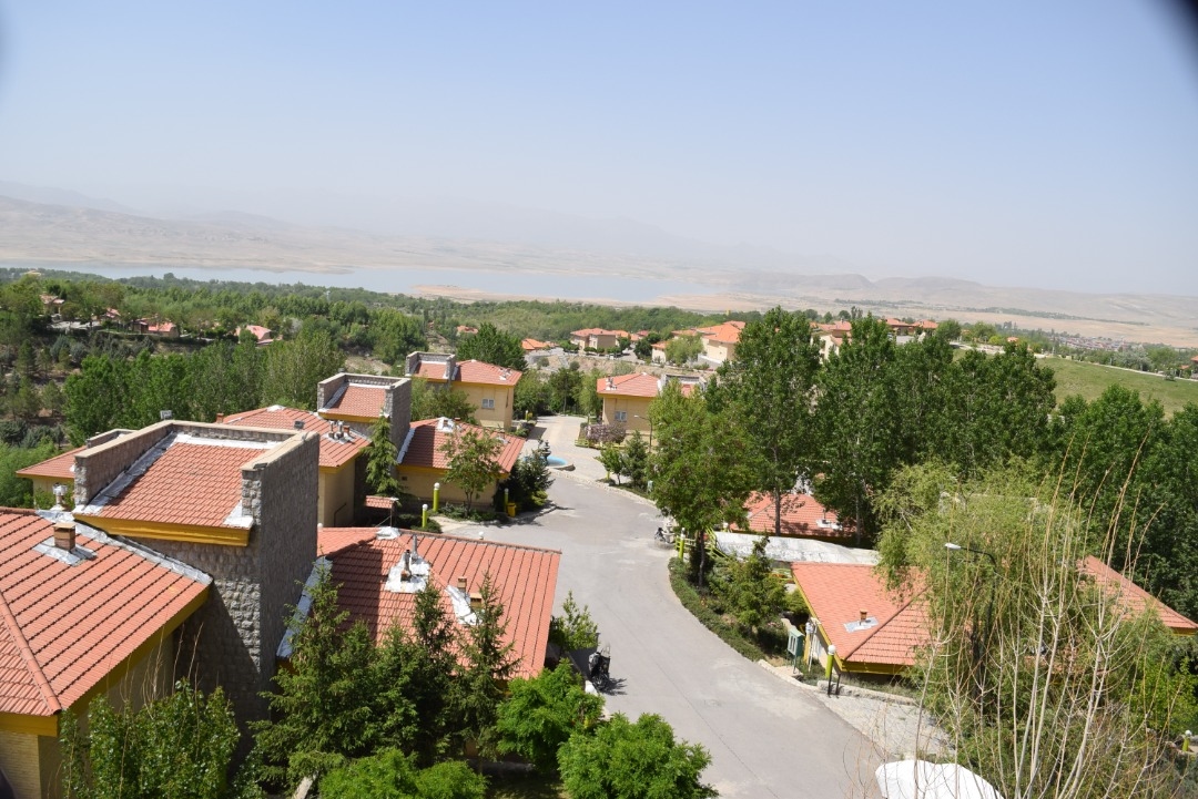 اجاره ویلایی یک خواب دهکده چادگان 