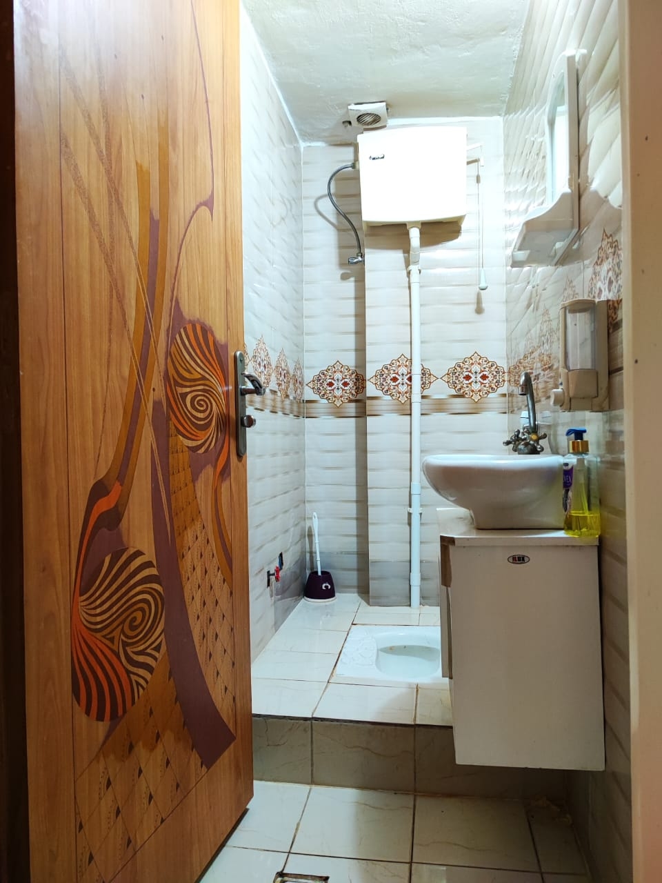 اجاره آپارتمان مبله سه خوابه  در لاهور اصفهان - واحد یک