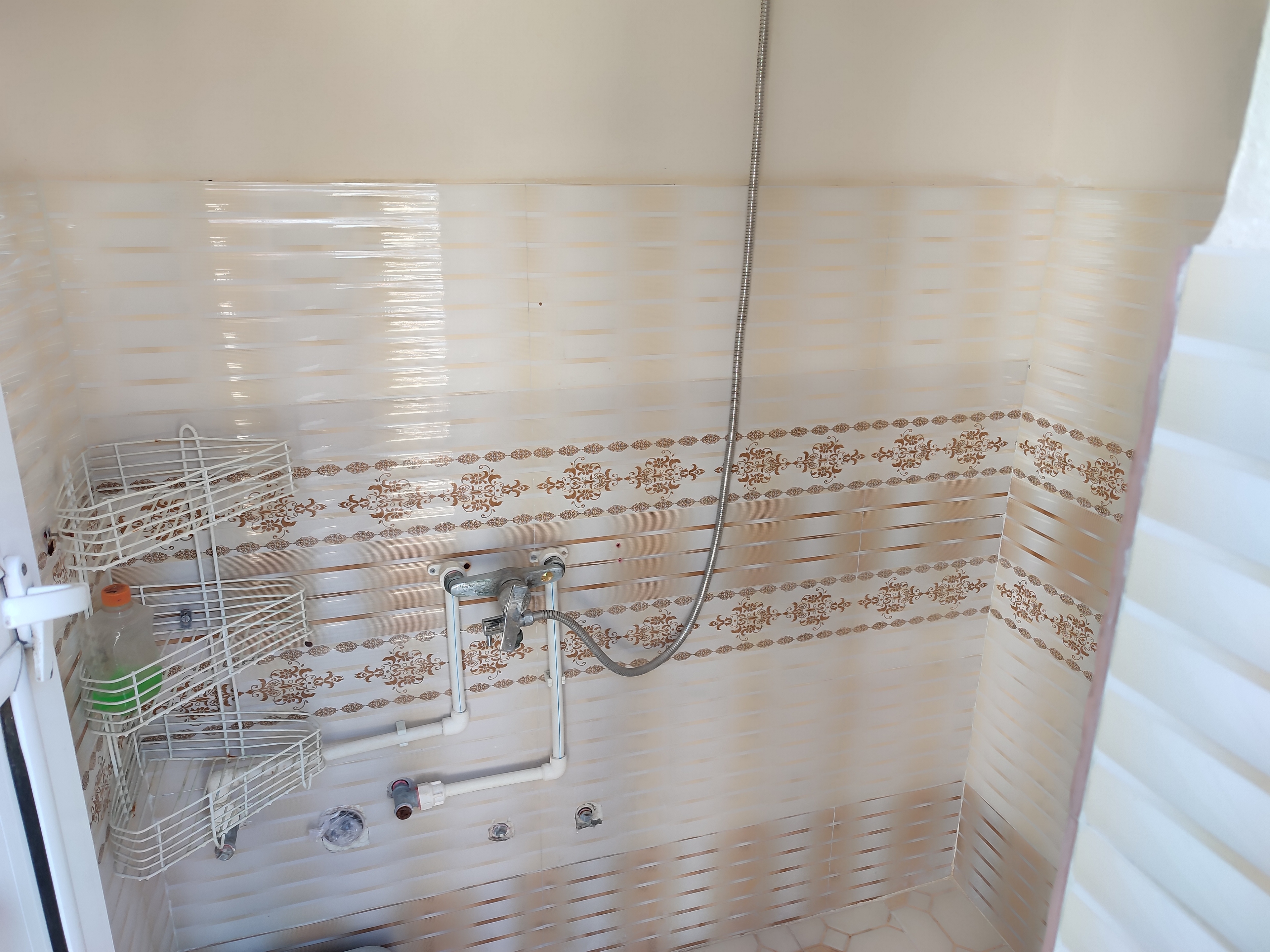 اجاره سوئیت در گلپاشین ارومیه - آلاچیق