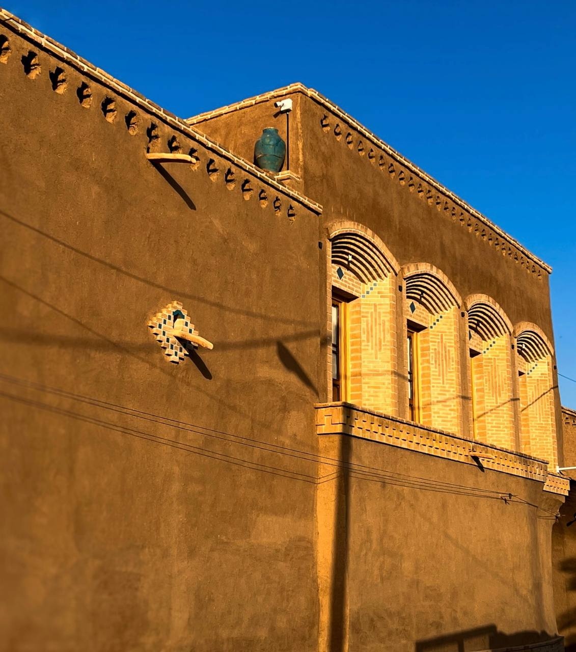 بومگردی دو تخته در عقدا یزد - مهر بانو اتاق دو تخته مهر بانو 