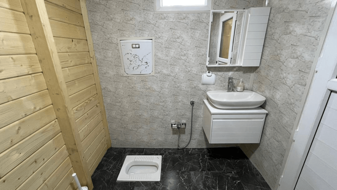 اجاره کلبه سوئیسی جکوزی دار در روستا میانرود رضوانشهر - هیلا  نما کلبه 