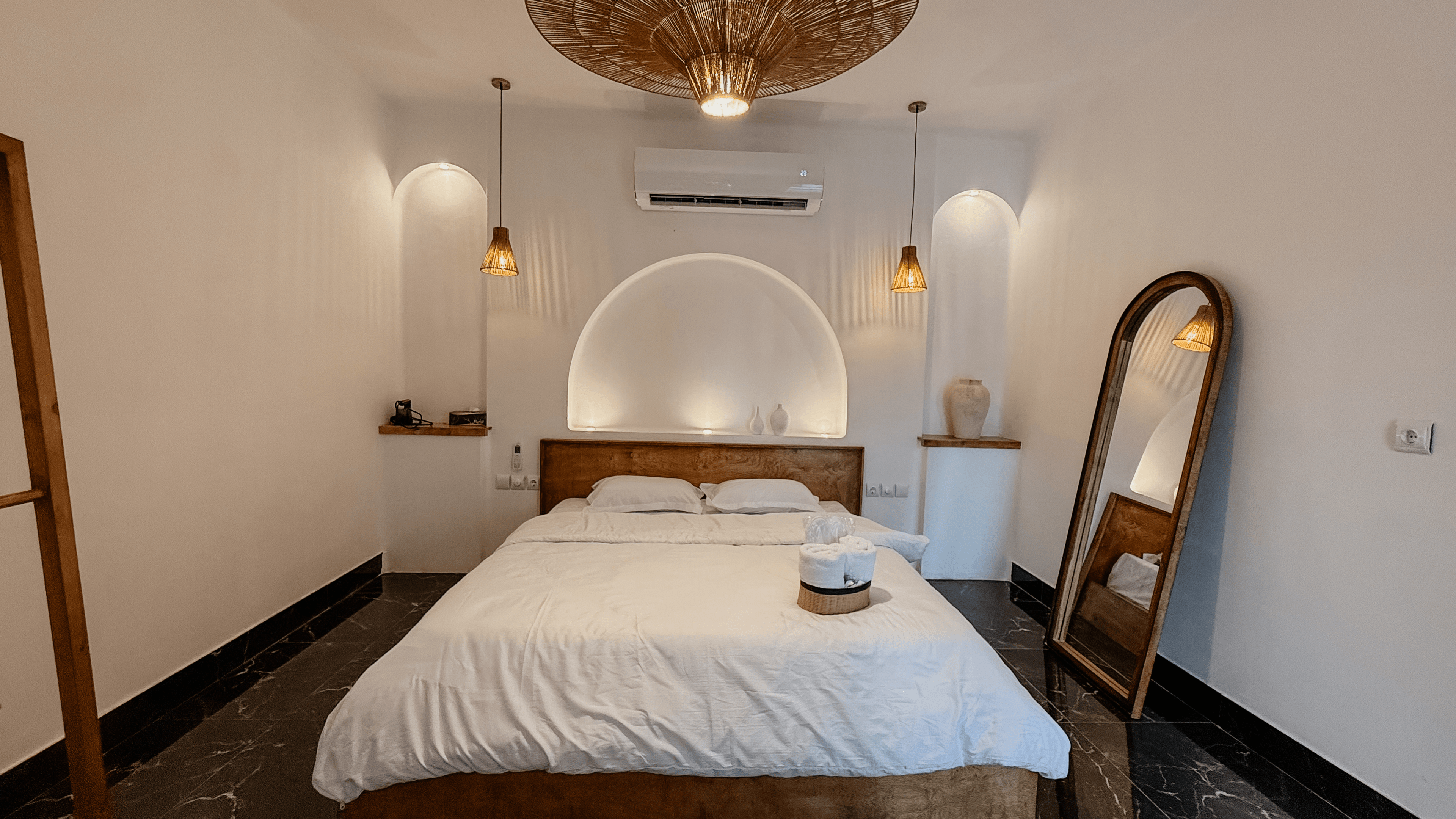 اقامتگاه بوگردی در سهیلی قشم - دو تخته 101 محوطه