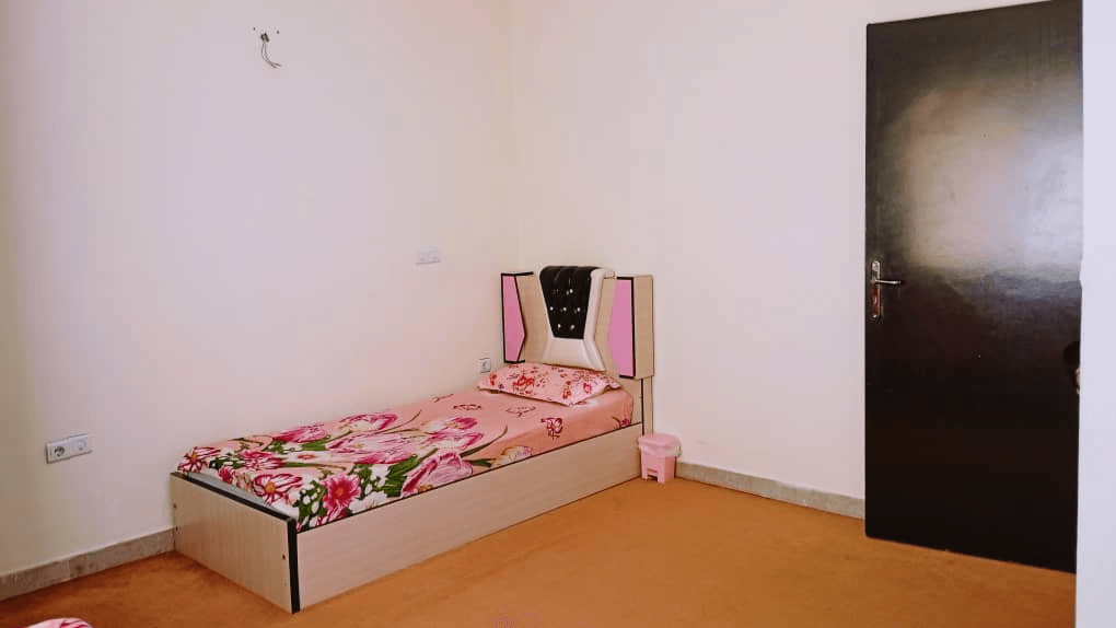 منزل مبله در بلوار دانش صدرا - دو خواب سالن