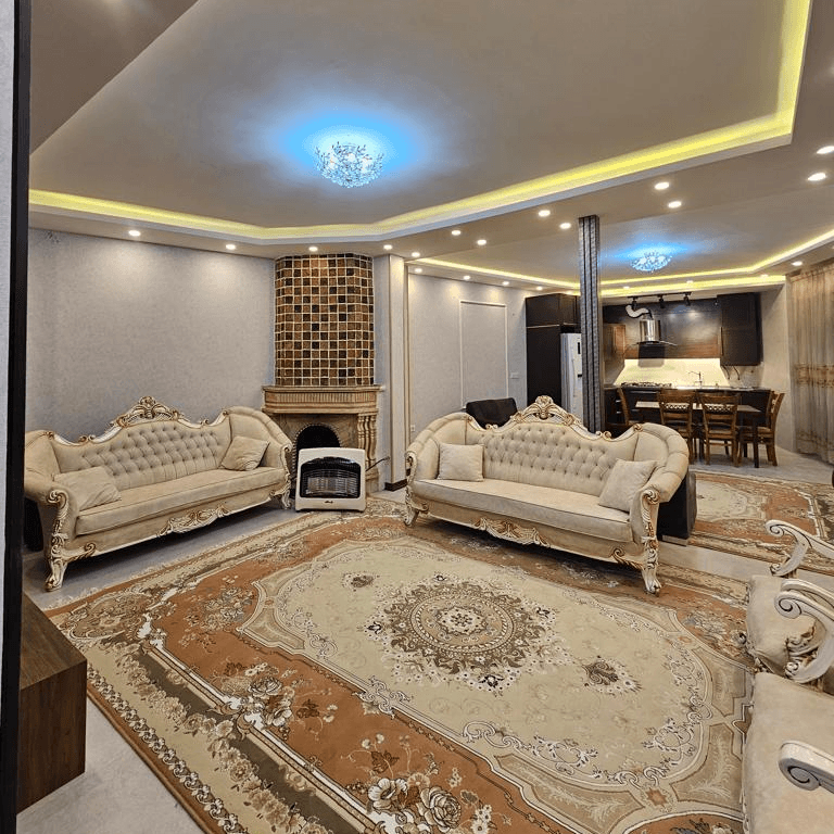 ویلا باغ استخر روباز در صدرا شیراز  نما
