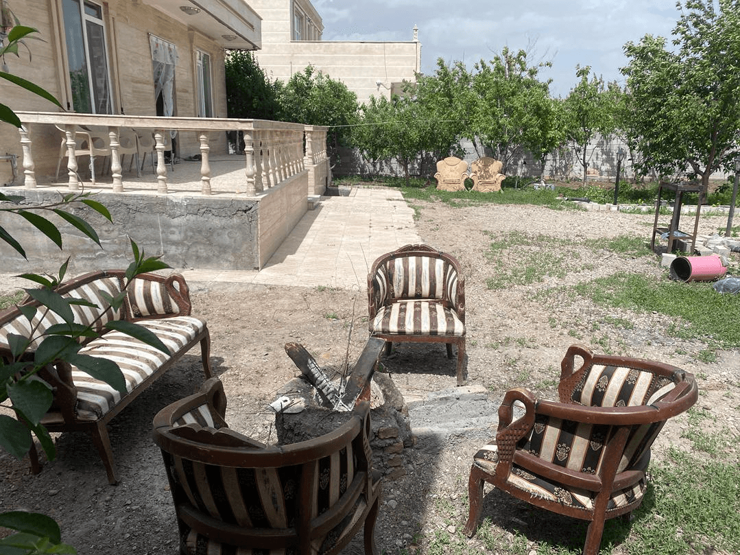 ویلا باغ دوخواب در روستای جبه‌دار اردبیل - ایلیا  نما و حیاط