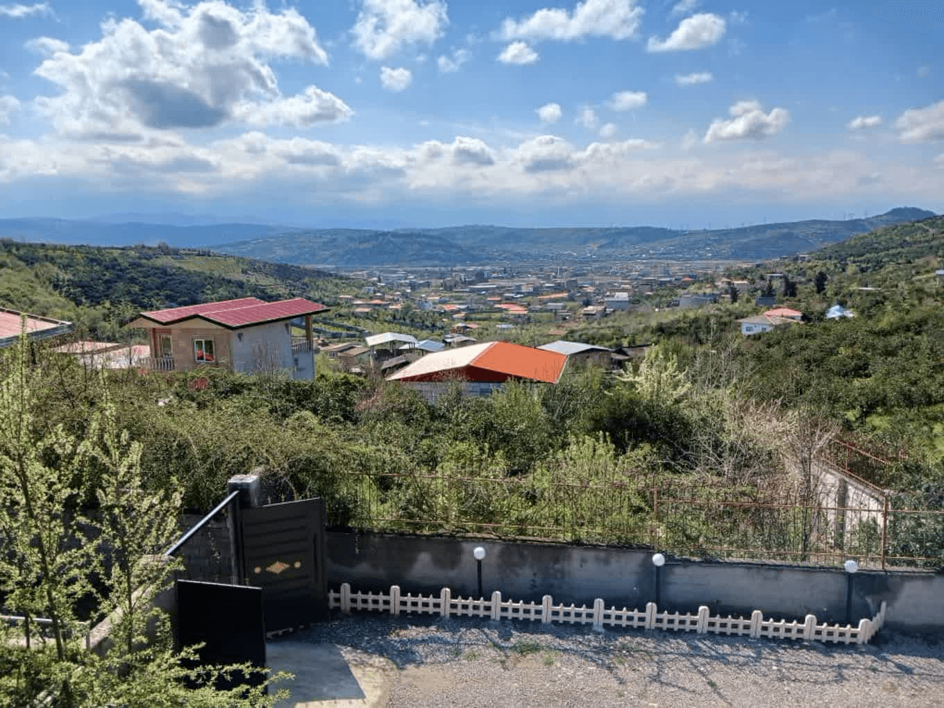 کلبه جنگلی دوبلکس در روستای سیادرکا بابل - دو خواب نما