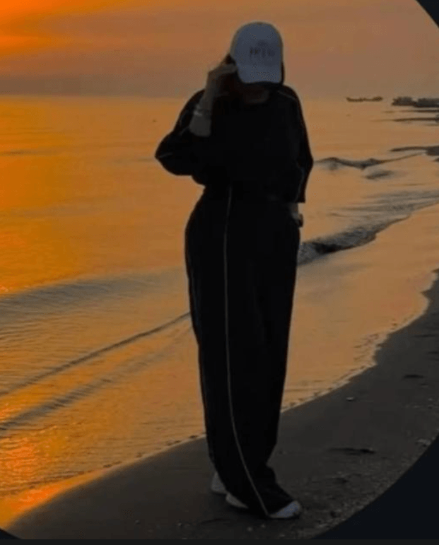 hostIntroImage-حوریه بزرگی حاج خواجه‌لو