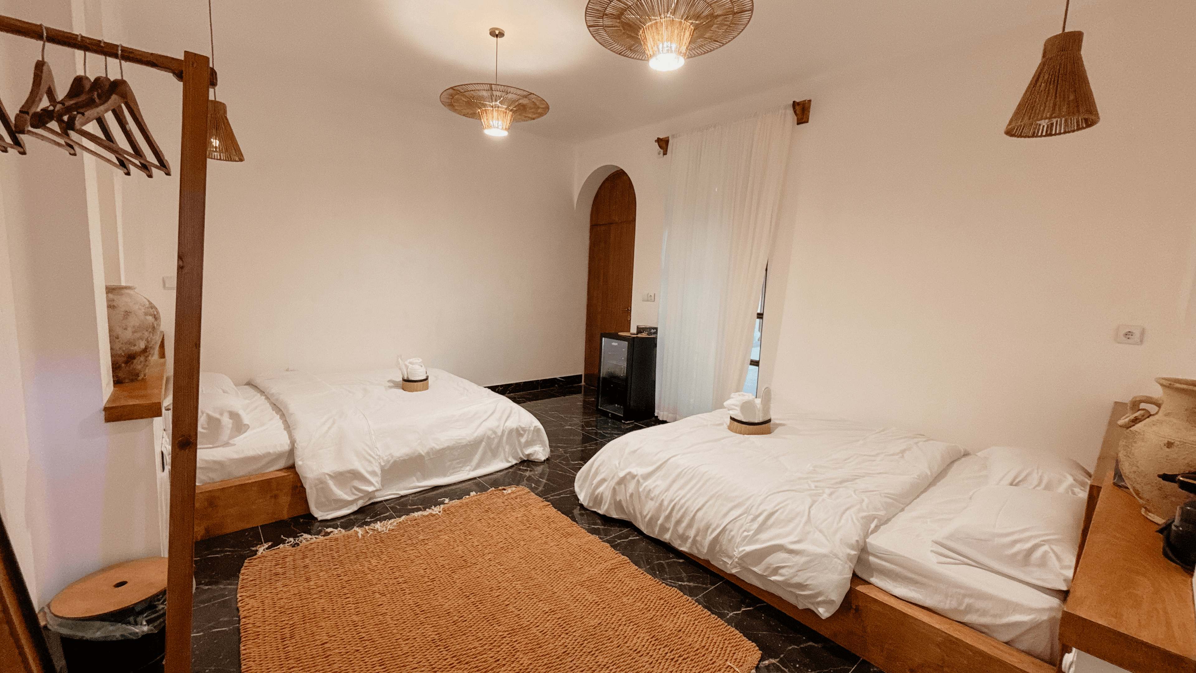 اقامتگاه بوگردی در سهیلی قشم - چهار تخته 105 محوطه