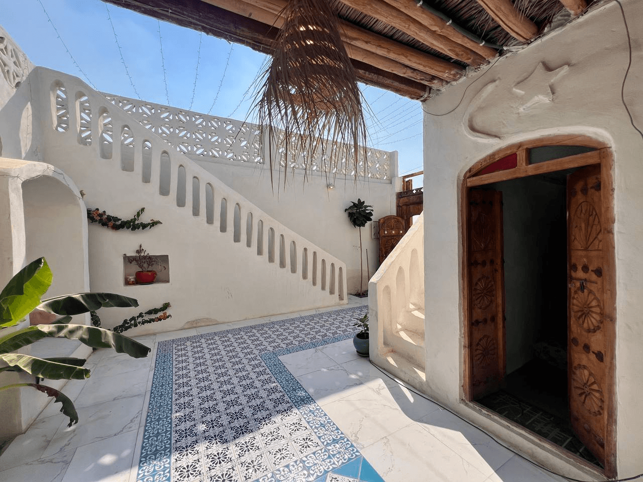 اجاره اقامتگاه بومگردی استخردار در طبل قشم - دوتخته حیاط