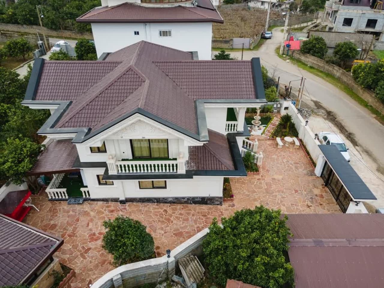 اجاره ویلا استخر سرپوشیده آبگرم در رامسر - سفید تمشک