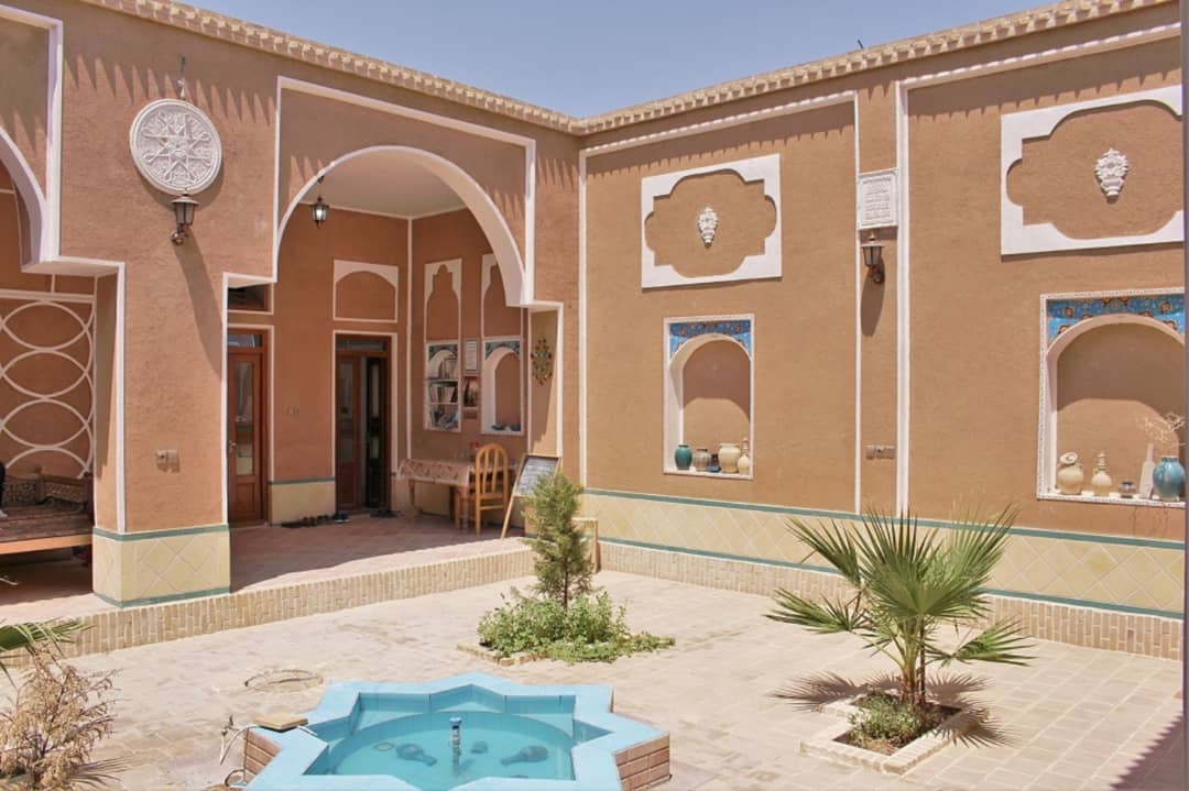 اجاره هتل سنتی سه تخته ورزنه -اتاق6