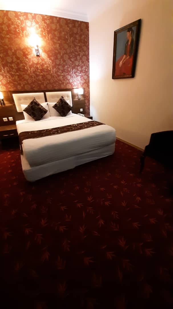 اجاره هتل دو تخته در بروجن