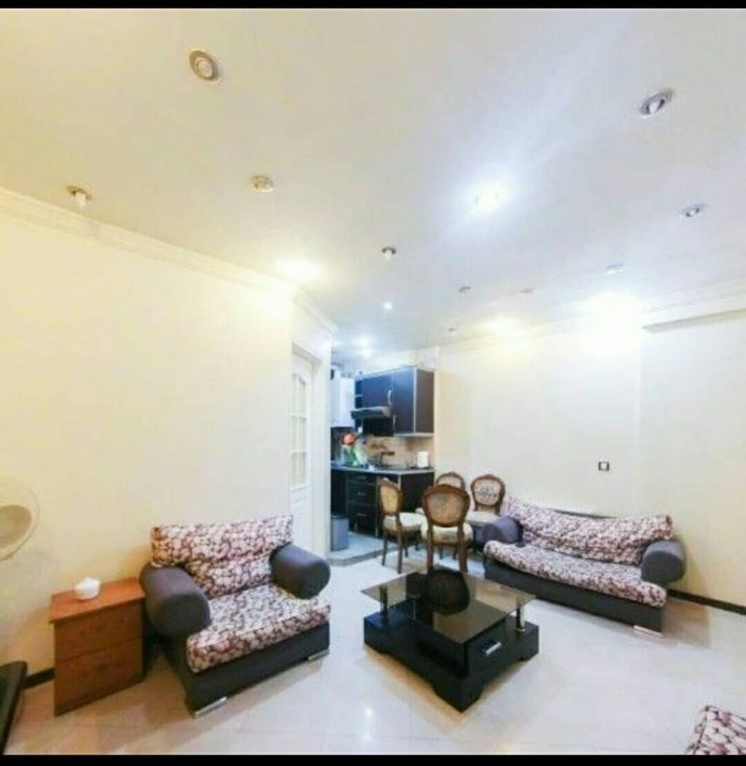 اجاره آپارتمان مبله یک خوابه درپاسداران - شمال شرق-طبقه ی چهارم