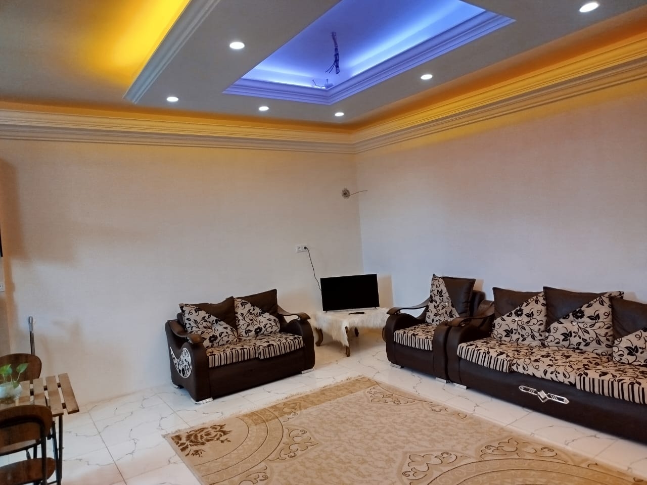 اجاره منزل مبله ساحلی در فرح آباد - تکخوابه