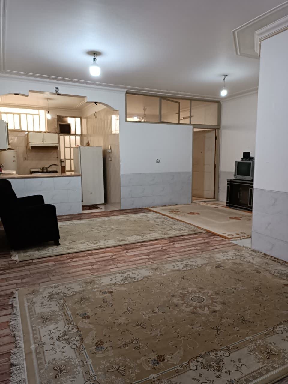 اجاره منزل دوخواب در پاسداران - 120 متری