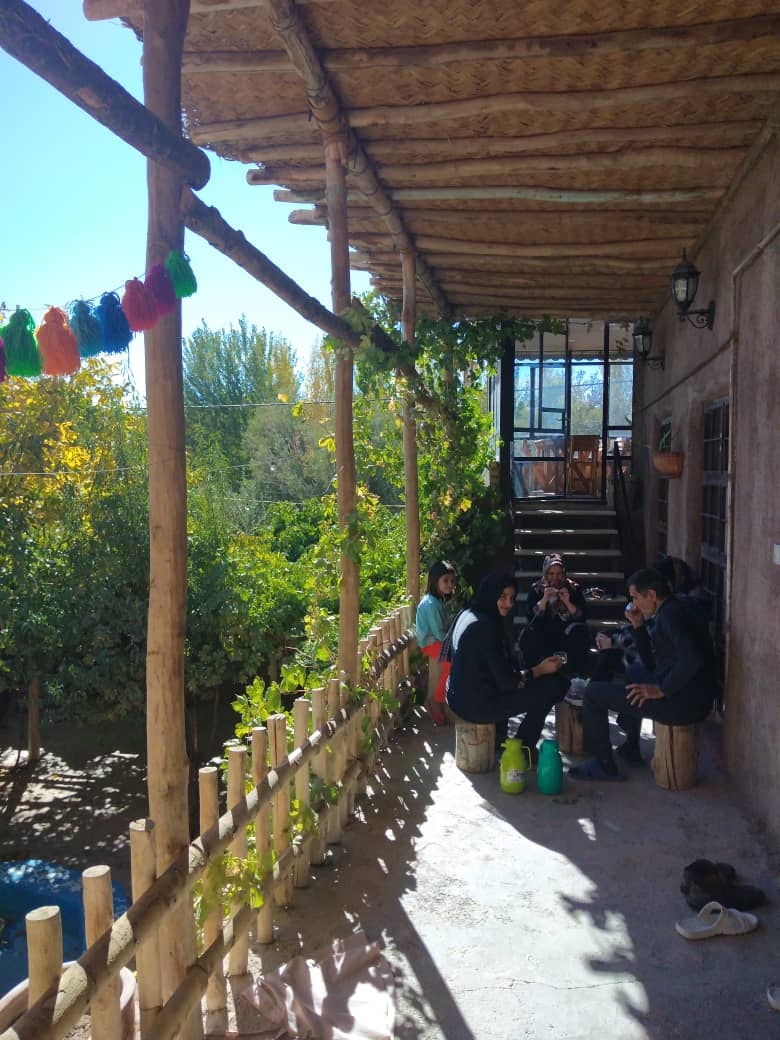 اجاره بومگردی در صفا شهر 