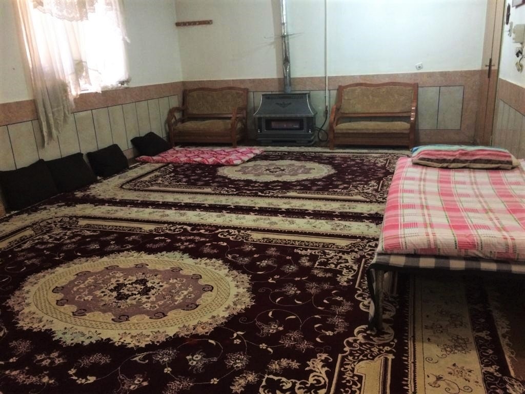 اجاره منزل مبله در امام خمینی چلگرد- تک خوابه طبقه اول