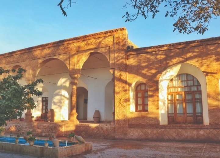اجاره  اقامتگاه بومگردی در شریعتی راین - 12 متری