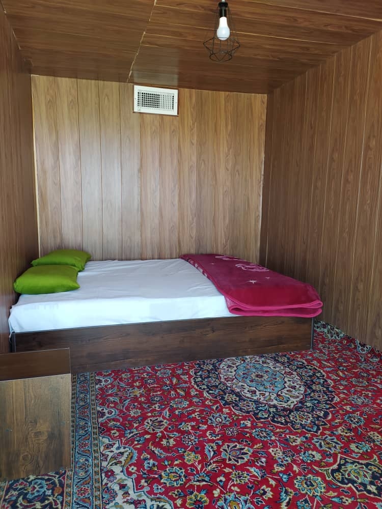 اجاره اقامتگاه بوم گردی خان زنیان - اتاق52 تخت دونفره