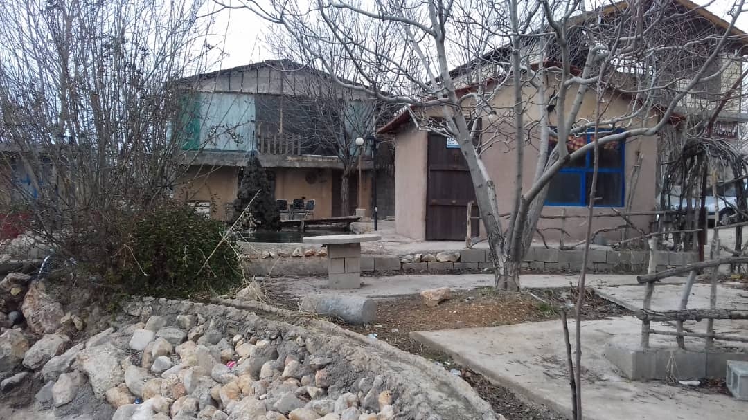 اجاره کلبه جنگلی در باغ تفریحی خوشمکان سپیدان