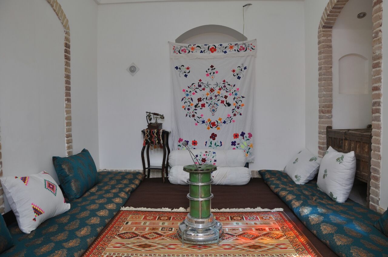 اجاره اقامتگاه سنتی در خواف شیروان