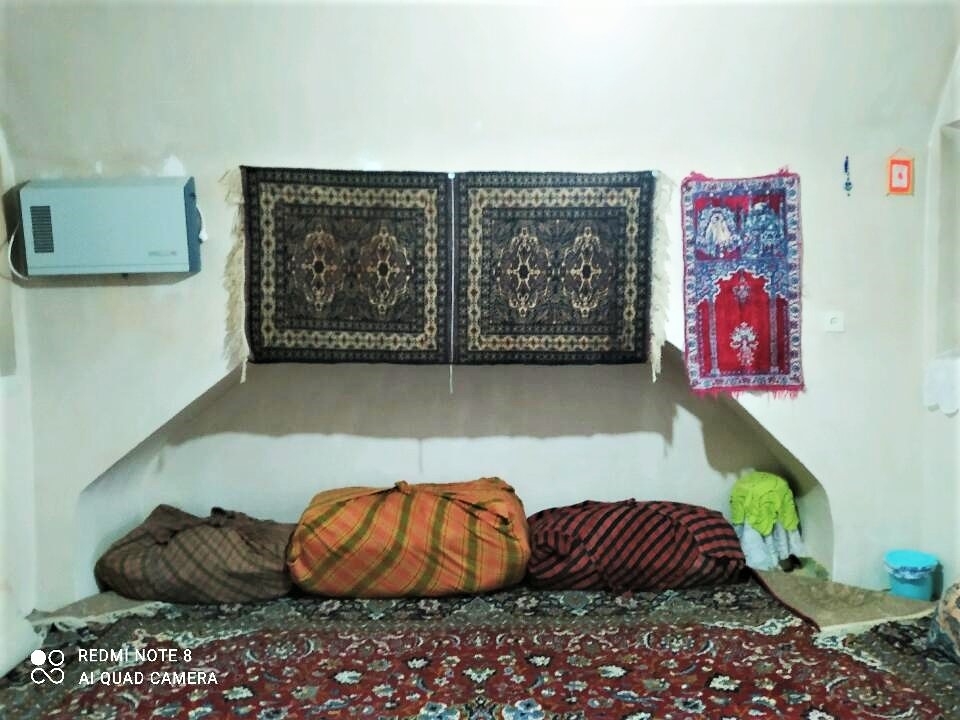 اجاره اتاق سنتی در خاتم الانبیا سنگان - 2
