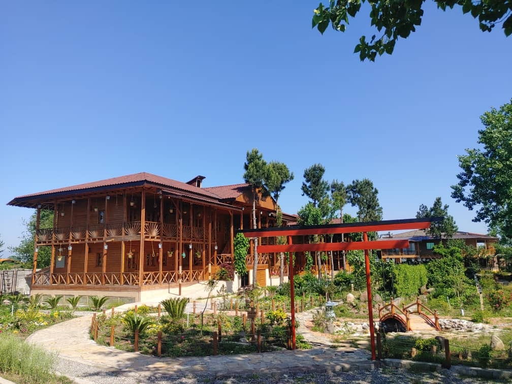 اجاره کلبه چوبی بومگردی در ملاسرا شفت