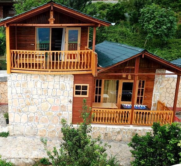 اجاره کلبه چوبی سنتی در مرزیکلا مازندران